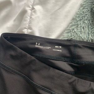Under armour black leggings